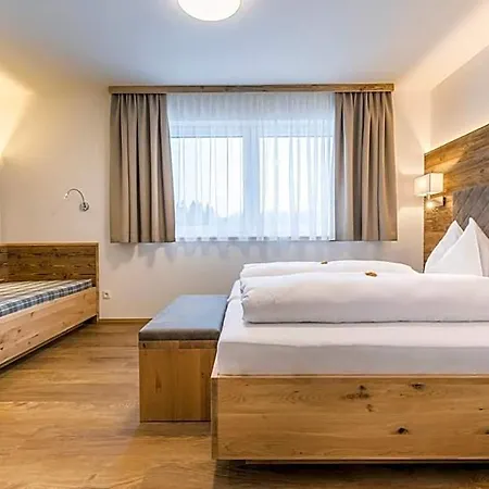아파트호텔 Ofentuerl Alpine Living 4*