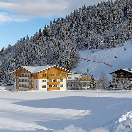 Ofentuerl Alpine Living Appart hôtel Flachau