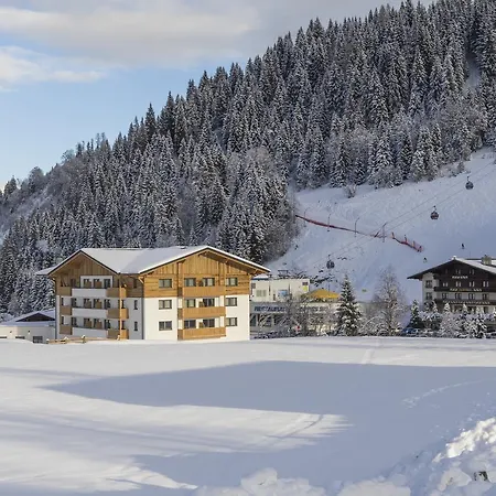 Lägenhetshotell Ofentuerl Alpine Living Flachau