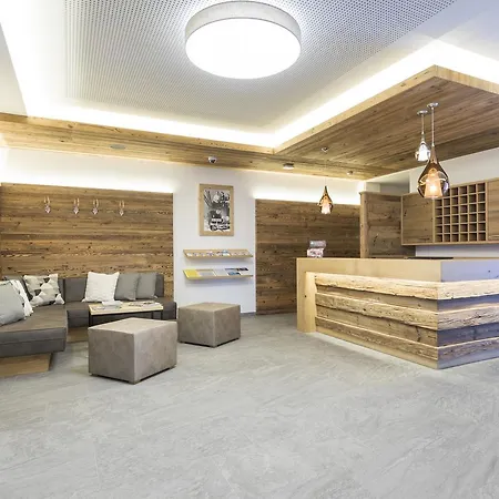 Ofentuerl Alpine Living 4*