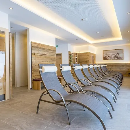 Ofentuerl Alpine Living Apart-hotel 4*