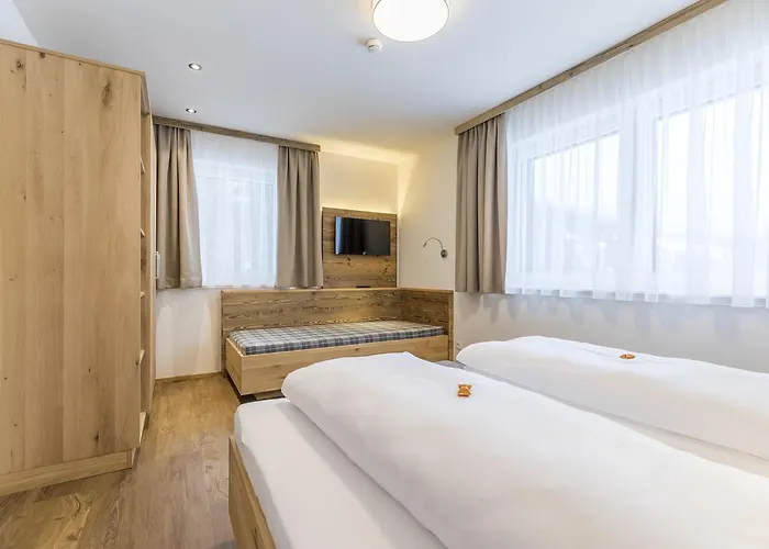 Aparthotel Ofentuerl Alpine Living