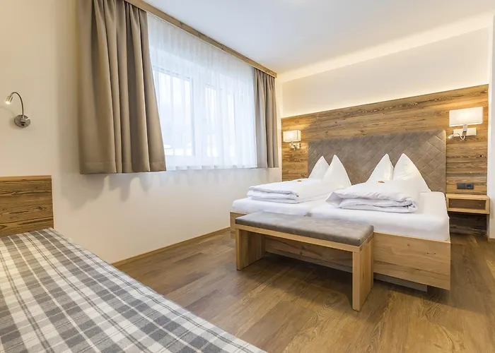 Aparthotel Ofentuerl Alpine Living Flachau