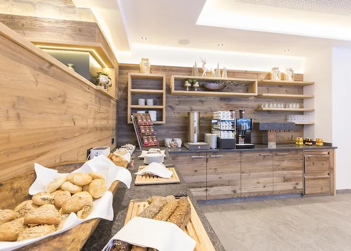 Aparthotel Ofentuerl Alpine Living