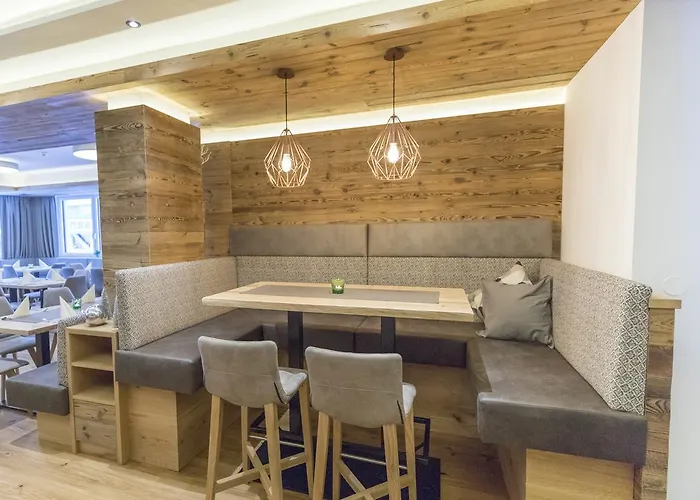 Ofentuerl Alpine Living Aparthotel