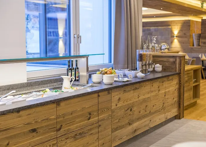 Ofentuerl Alpine Living Aparthotel Flachau